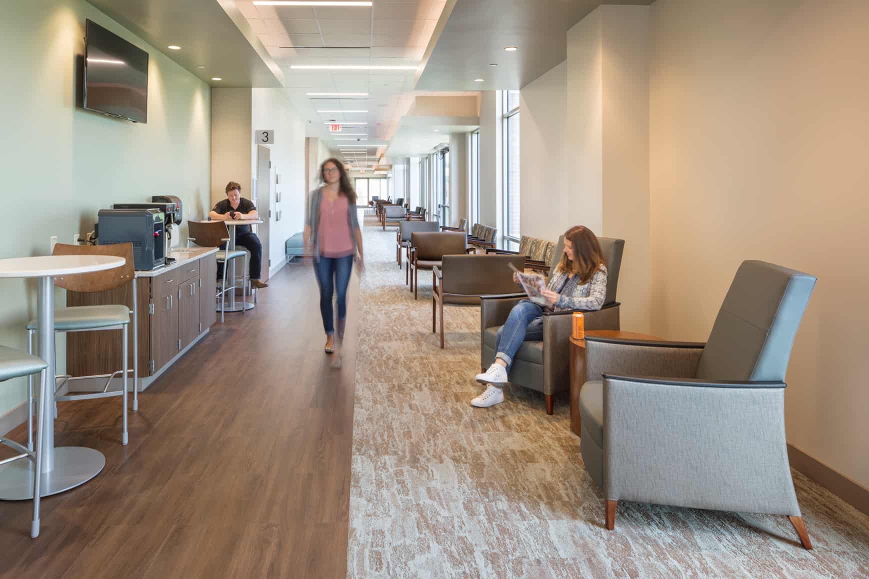 Hoefer Wysocki Completes Design of Saint Luke’s Multispecialty Clinic 5 SLBS 1558