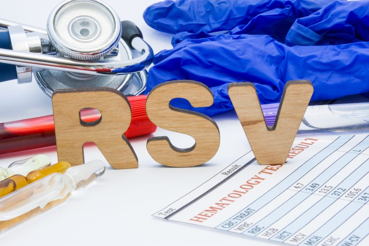 graphic of the letters: rsv with a stethoscope in background