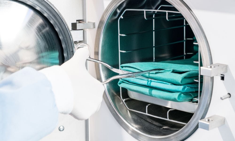 3 Reasons Your Hospital Should Consider Autoclaving Waste