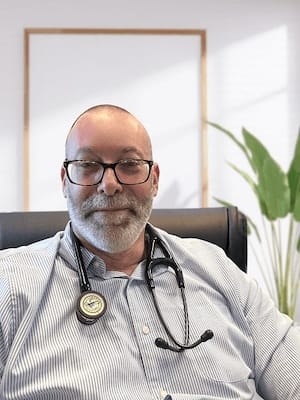 New Clinical Study: Pediatrician Shares Expertise On Nutritional Deficiencies In Kids When It Comes To Healthy Height Growth 1 Dr Milobssky copy